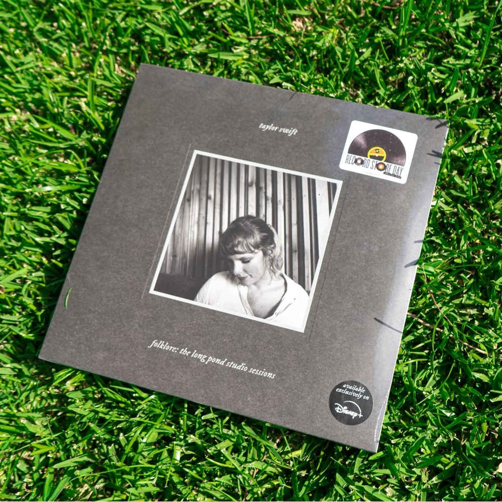 EXCLUSIVE RSD 23 release FOLKLORE LONG POND SESSIONS.
